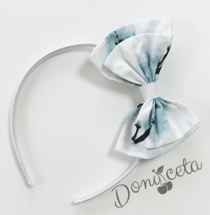 Ръчно изработена диадема с орхидеи в тюркоаз