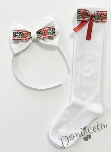 Комплект от ръчно изработена диадема и чорапи с фолклкорни и етно мотиви в бяло с червено