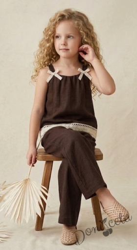 Комплект за момиче от топ и разкроен панталон в кафяво