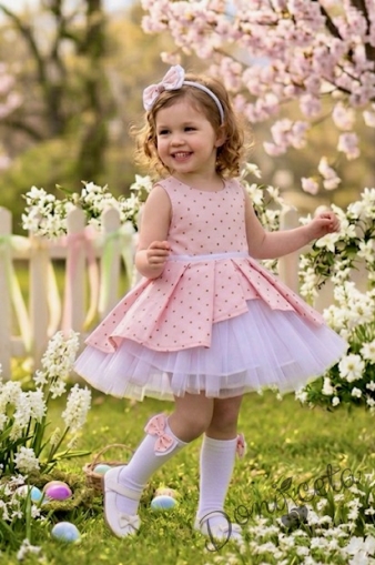 Детска памучна рокля Надежда в бледо прасковено на точки с тюл в бяло