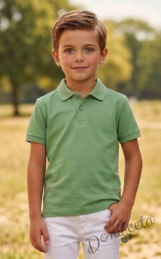 Детска тениска с яка в зелено, подходяща за момче или момиче и за ученическа униформа 