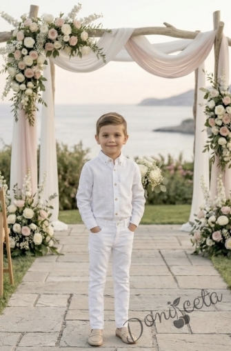 Детски комплект за момче от 2 части-риза с дълъг ръкав в бяло с яка и копчета в бежово и панталон в бяло