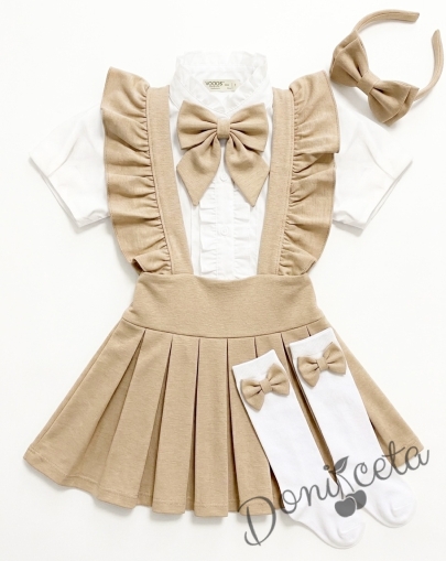 Комплект за момиче от 5 части в бежово-сукман плисе Гери, риза с къс ръкав с панделка, чорапки с панделка в бежово и диадема с панделка