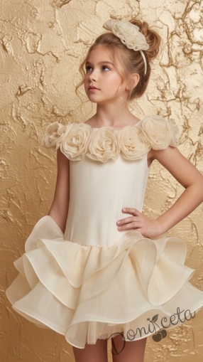 Къса елегантна детска рокля в екрю с рози и пищна многопластова пола Розалия
