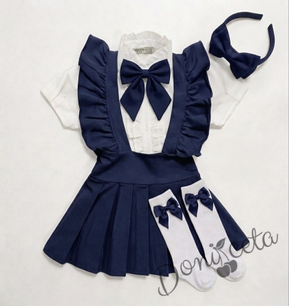 Комплект за момиче от 5 части в тъмносиньо-сукман плисе Гери, риза с къс ръкав с панделка, чорапки с панделка и диадема с панделка