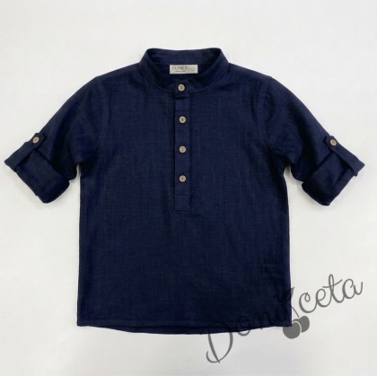 Детска риза с дълъг ръкав за момче в тъмносиньо без яка с бежови копчета