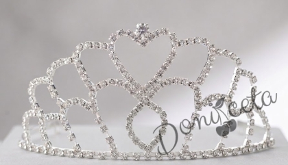 Тиара за принцеси Виктория