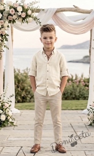 Детски комплект за момче от 2 части-риза с дълъг ръкав в екрю с яка с копчета в черно и панталон в бежово