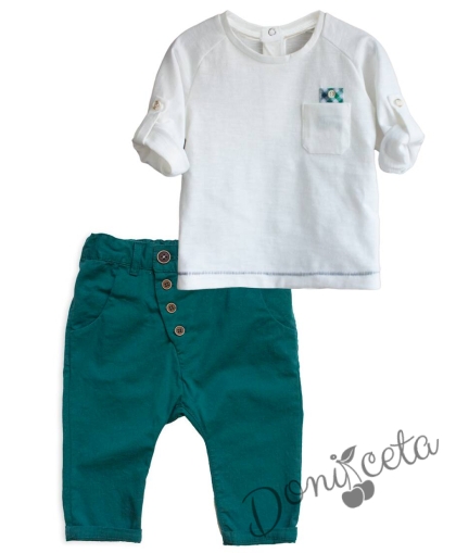 Комплект за момче от блузка в бяло с панталонки в зелено