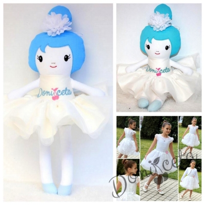 Комплект от официална детска рокля в бяло с кукла
