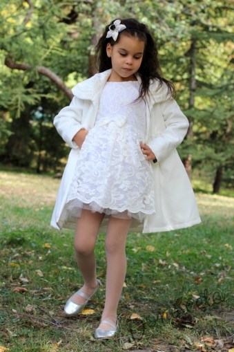 Комплект от палто и рокля с къс ръкав в бяло с дантела 