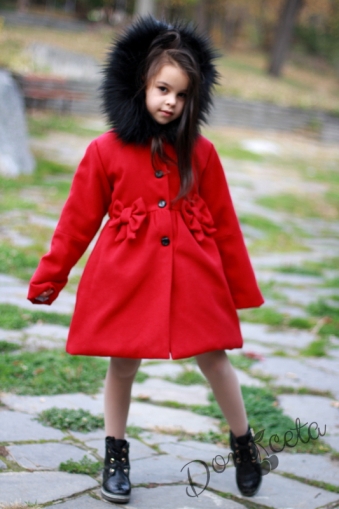 Зимно детско палто в червено