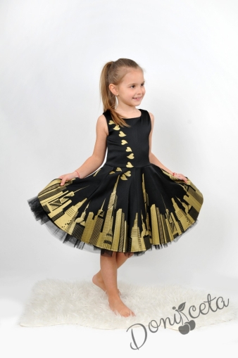 Официална детска рокля в черно с градски мотиви