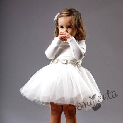 Детска рокля с дълъг ръкав в бяло