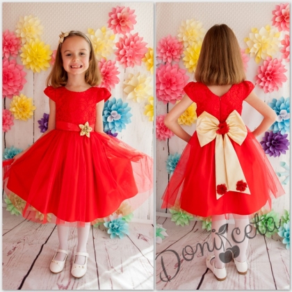 Официална детска рокля Маринела с дантела и тюл в червено с голяма панделка отзад