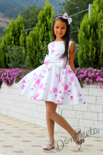 Детска рокля в бяло на нежни розови цветя/орхидеи тип клош Розалинда 1