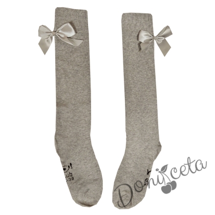 Детски  чорапи 3/4 в сиво с панделки 