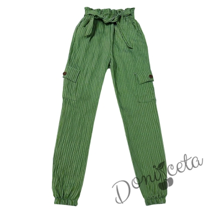 Детски панталон за момиче в зелено с коланче и ластик