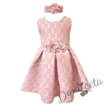 Официална детска рокля без ръкав в на цветя в розово с лента за коса 1