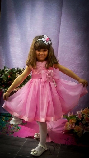 Официална детска рокличка в розово за шаферка или кръщене