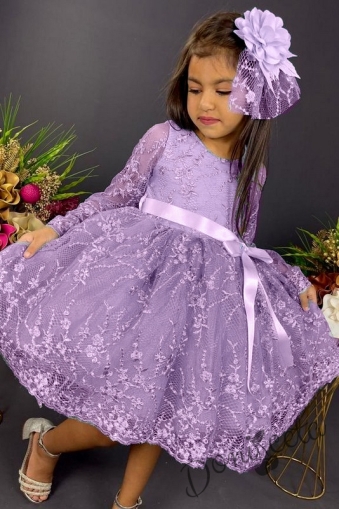 Официална детска рокля Адел с ръкав от дантела с тюл в лилаво и диадема