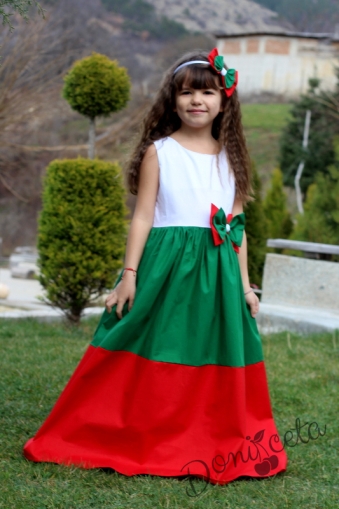 Детска дълга рокля в бяло, зелено и червено 