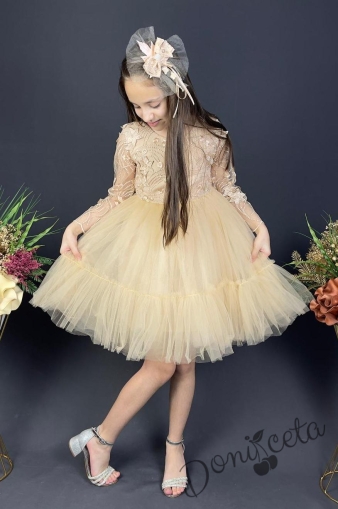 Официална детска рокля с дълъг ръкав Амира - от дантела с цветя и тюл пола с харбала и фиба за коса в златисто 1
