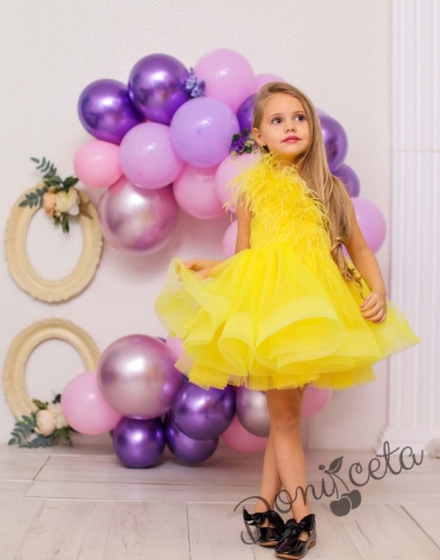 Официална детска рокля в  жълто Пепелота с пера