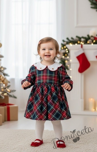 Бебешка коледна рокля с дълъг ръкав в каре с ефектна яка с коледни мотиви