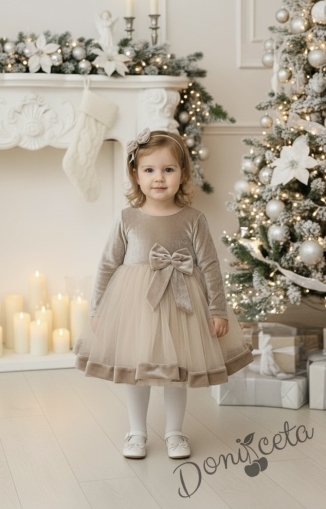 Детска рокля в бежово с тюл и панделка Тая и фиба за коса от колекция Бежина