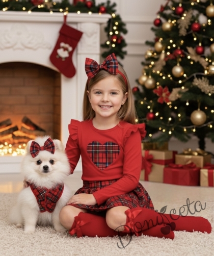 Комплект за момиче от 3 части-пола клош от трико Роси в каре, блуза с дълъг ръкав в червено със сърце в каре и чорапи Карена