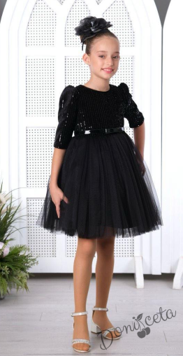 Детска рокля в черно с дълъг ръкав с пайети и коланче в черно и диадема