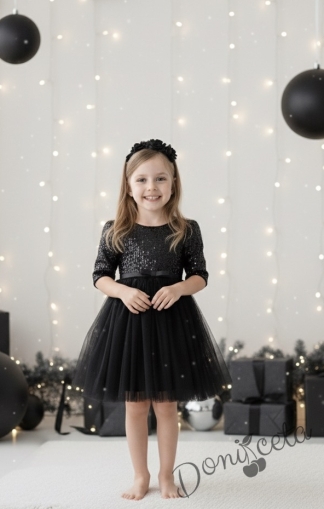 Детска рокля в черно с дълъг ръкав с пайети и коланче в черно и диадема