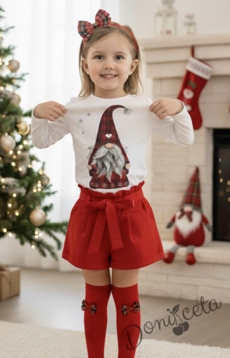 Комплект за момиче от къси панталони в червено и блуза с дълъг ръкав и коледно джудже