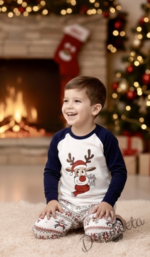 Коледна детска пижама Карена в бяло и тъмносиньо с картинка на еленче и долнище с коледни мотиви