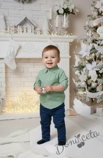 Детски комплект за момче от 2 части-риза в зелено с яка и панталон в тъмносиньо