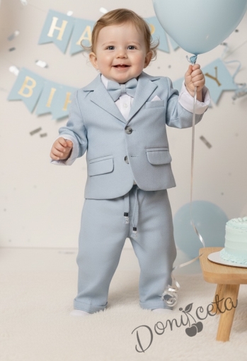 Детски комплект за момче от 4 части в  топло светлосиньо - сако, панталон, риза в бяло и папийонка 