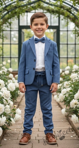 Спортно-елегантен костюм за момче от 4 части в синьо - риза в бяло, сако с джобове, панталон  с връзки и папийонка