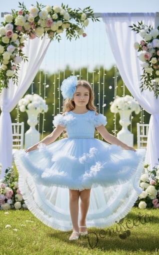Официална празнична детска рокля Даная в светлосиньо с ефирен тюл на пластове, шлейф и фиба за коса