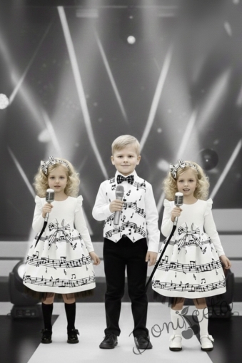 Детска рокля с дълъг ръкав в бяло с ноти и тюл в долната част