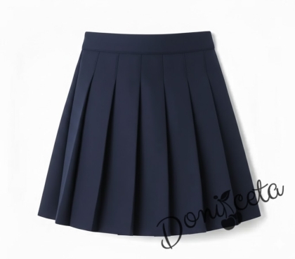 Детска пола плисе в тъмносиньо с дължина над коляното