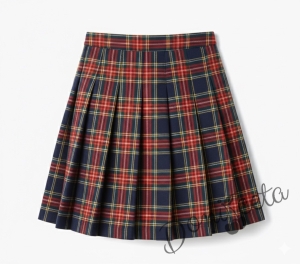 Комплект от 2 части-червена тениска с яка, съчетана с леко удължена плисиран пола в червено каре, подходящ и за ученическа униформа