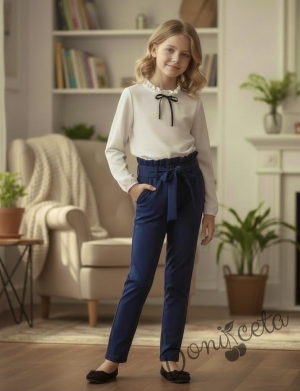 Детски панталон от трико за момиче в тъмносиньо с висока талия и колан