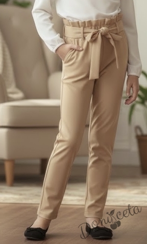 Детски панталон трико за момиче в бежово с висока талия и колан