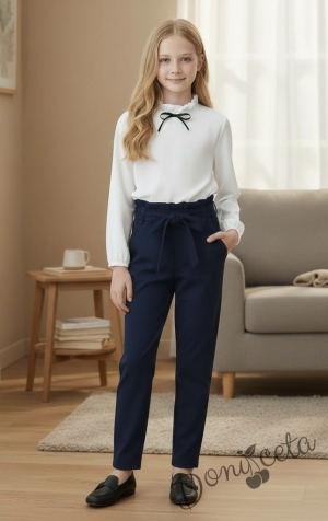 Комплект от 2 части- панталон в тъмносиньо с ластик и колан и риза в бяло с панделка