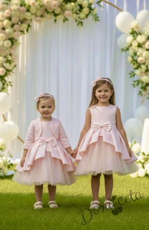 Официален комплект от 3 части-детска рокля от плат Мариска с тюл без ръкав, болеро и диадема в прасковено