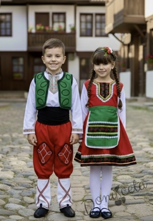 Мъжка или детска народна народна носия трибагреник за момче 199 с фолклорни/етно мотиви, с потури в червено и елек в зелно