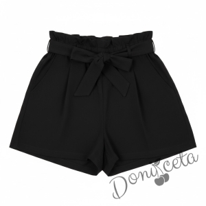 Комплект от 2 части- къси панталони в черно с ластик и колан, риза в бяло с панделка