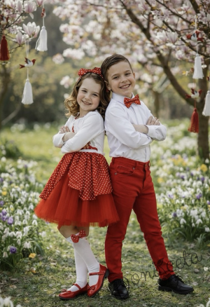 Официален комплект от 4 части- рокля Надежда в червено на бели точки и тюл в червено , болеро в бяло, диадема в червено на бели точки и чорапи с червени панделки на бели точки 