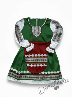 Дамска или детска народна носия- сукман в зелено с престилка в червено с фолклорни/етно мотиви 
